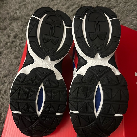 Under Armour Men’s UA Arc 96 Sneaker size 10. Brand New NO BOX - Picture 7 of 7